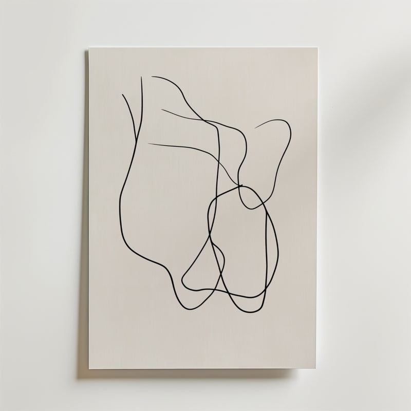 Bozetto Abstract Black Line Flow Poster har tunna, böjda svarta linjer på en ljus bakgrund. Tryckt på premiumpapper med en lyxigt matt yta som förstärker den minimalistiska och abstrakta flow-designen.