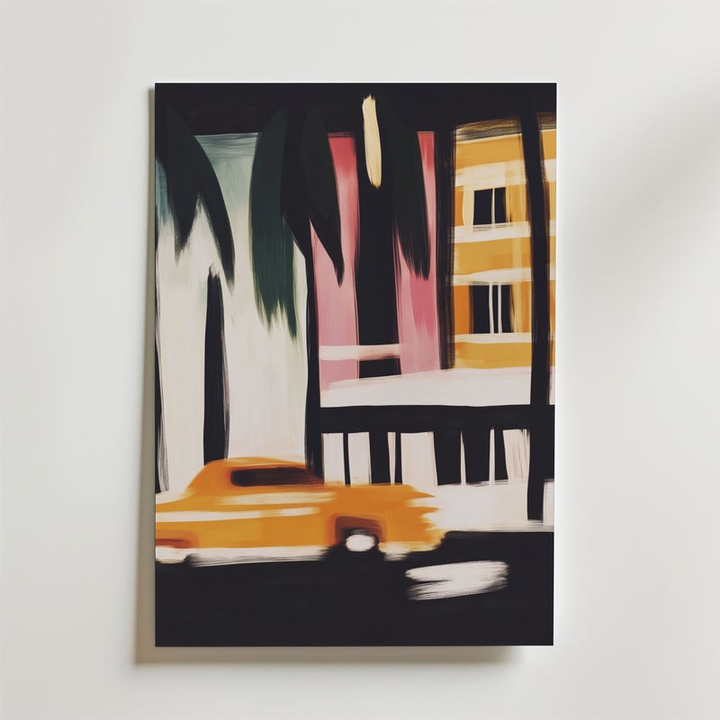 Bozetto Motion Memory Poster föreställer en gul taxi som kör förbi livfulla abstrakta byggnader och palmer, med djärva rosa, gula och gröna färger på vitt - tryckt på premiumpapper för en lyxig matt finish.