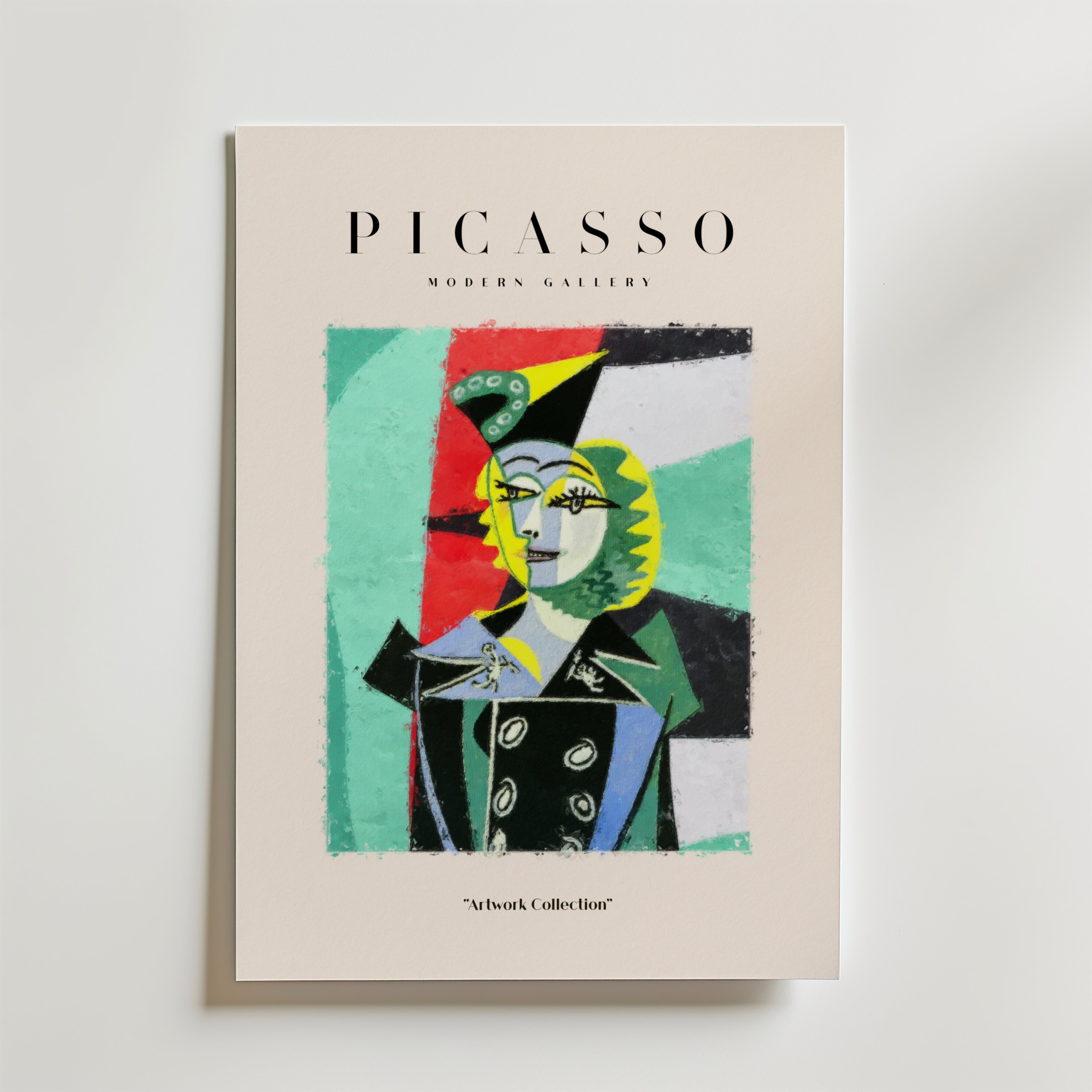 En Bozetto Picasso Style Fashion Portrait Poster med abstrakt konst i kubistisk stil, djärva geometriska former, levande färger och texten "PICASSO MODERN GALLERY" ovanför konstverket på en krämfärgad bakgrund.