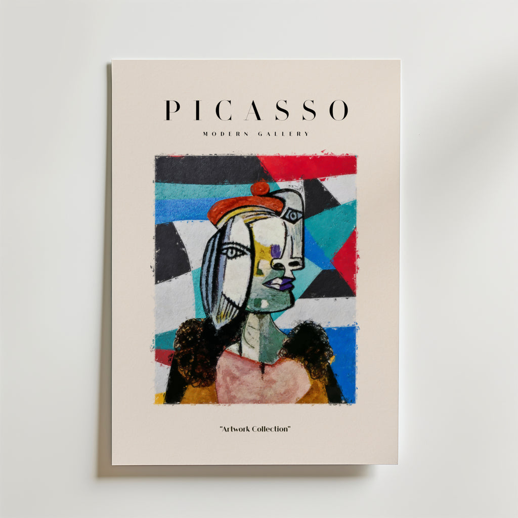 En färgstark abstrakt ansiktsaffisch av Bozetto i modern kubistisk stil med geometriska former och djärva färger. Texten lyder Bozetto Modern Gallery and Artwork Collection-perfekt konst till inredning.