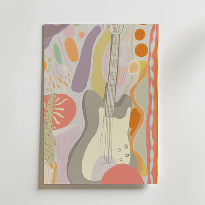 Bozetto Tune in Color Poster visar en grå elgitarr bland levande organiska former i orange, rosa, lila, gult och grönt. Affischen är tryckt på FSC-certifierat premiumpapper och skapar en effektfull display på alla vita väggar.