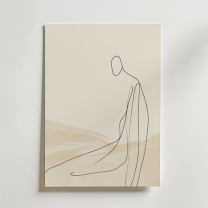 Bozetto Desert Silence Poster visar minimalistisk linjekonst av en abstrakt människofigur på ljusbeige premiumpapper med matt finish, mot mjuka, suddiga landskapsformer. En del av kollektionen Desert Silence Poster.