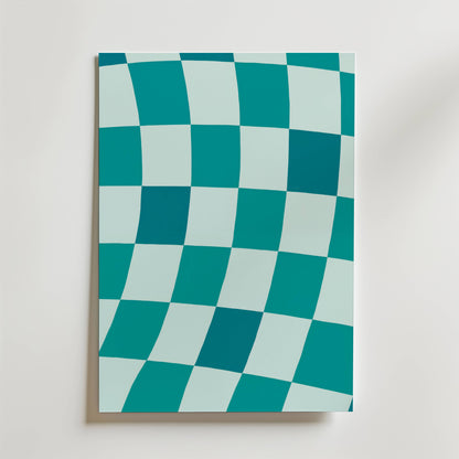 Flowing Balance Poster från Bozetto har ett blåvitt rutmönster med vågiga rutor som ger en modern känsla till en vanlig vägg - perfekt för en Japandi-inspirerat hem med blågröna toner.