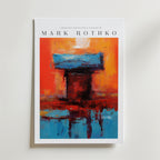 Affischen Temple of Flame Mark Rothko Poster från Bozetto har röda, orange, blå och svarta penseldrag mot en vit bakgrund. Affischen är tryckt på FSC-certifierat premiumpapper med lyxigt matt yta och texten lyder "Labstraction émotionnelle à la manière de MARK ROTHKO.