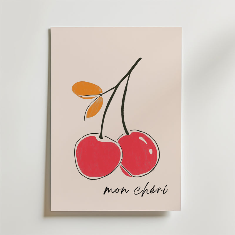 Bozetto's Mon Chéri Cherries Poster visar två röda körsbär med orange blad på en ljus bakgrund, "Mon chéri" i svart skrift i hörnet - perfekt för elegant inredning och tryckt på premiumpapper.
