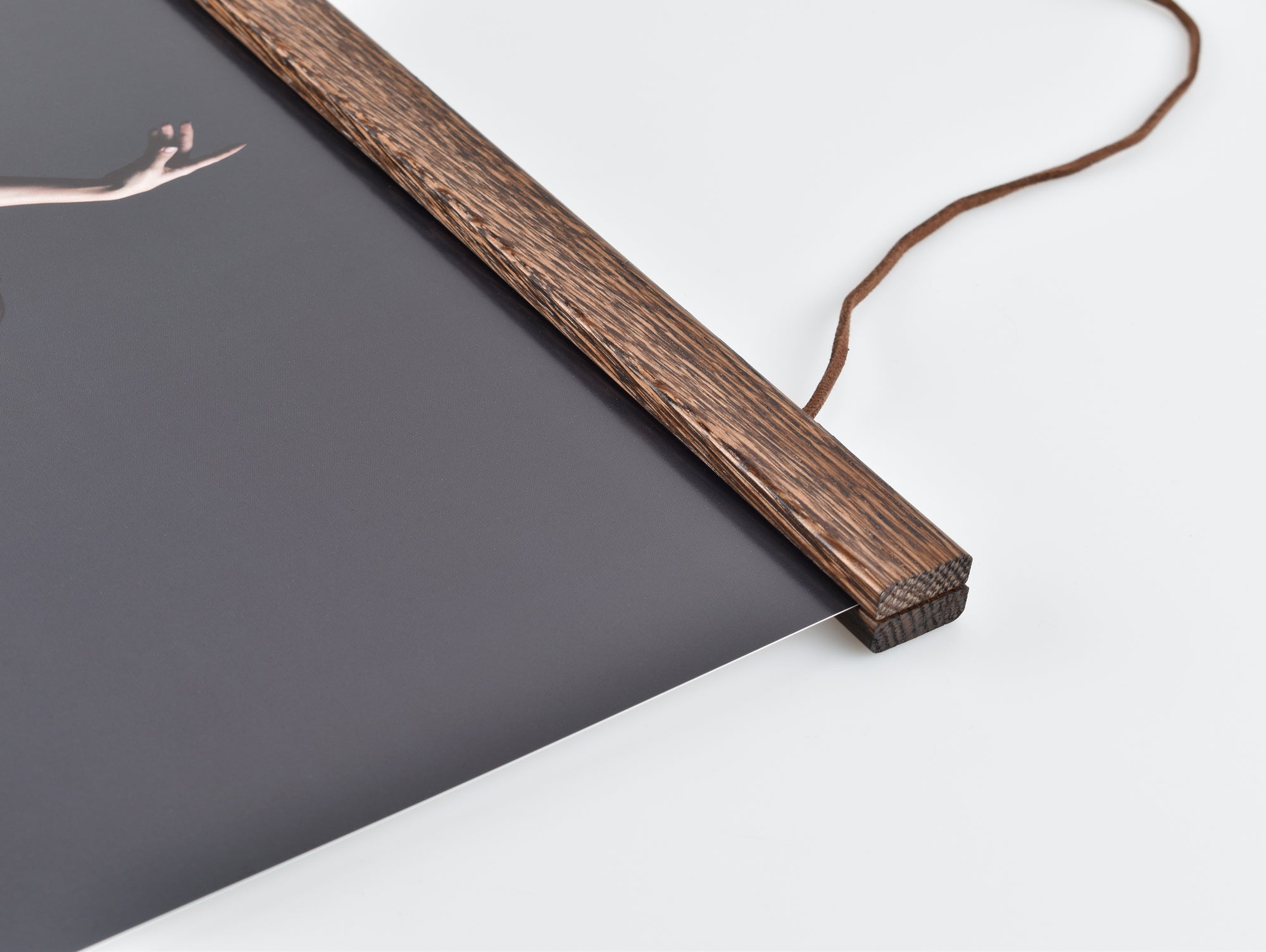 Posterhängare Valnöt med magnet