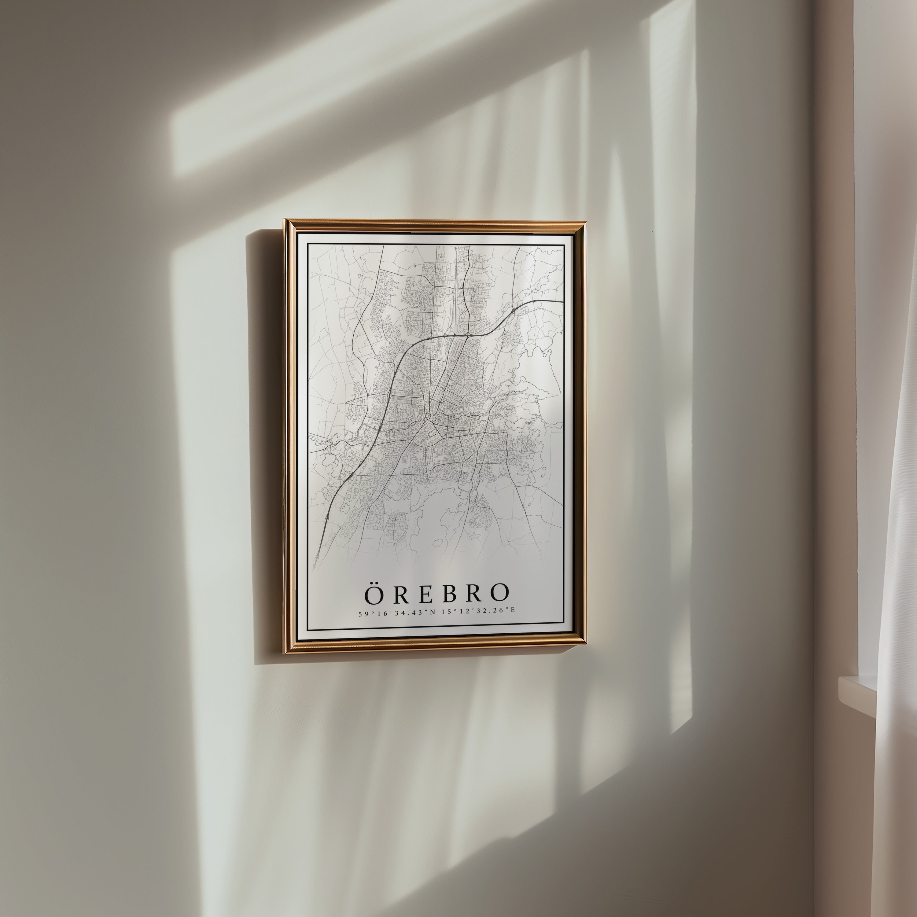 Örebro Karta poster i stilrent hem med modern inredning – köp enkelt hos Bozetto