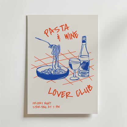 Bozetto's Lover Club Meal Poster har handritad pasta, gaffel, vinflaska och glas på en röd och blå design. Text: PASTA & VIN ÄLSKARKLUBB. Fredag kväll från 19:00. Idealisk vinposter för romantiska vibbar.