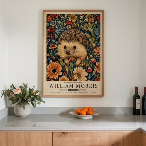 Hedgehog in Bloom Poster i rumskomposition med ekram