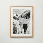 Alpine Noir Elegance Poster – poster väggdekoration inredning – Affischer hos Bozetto