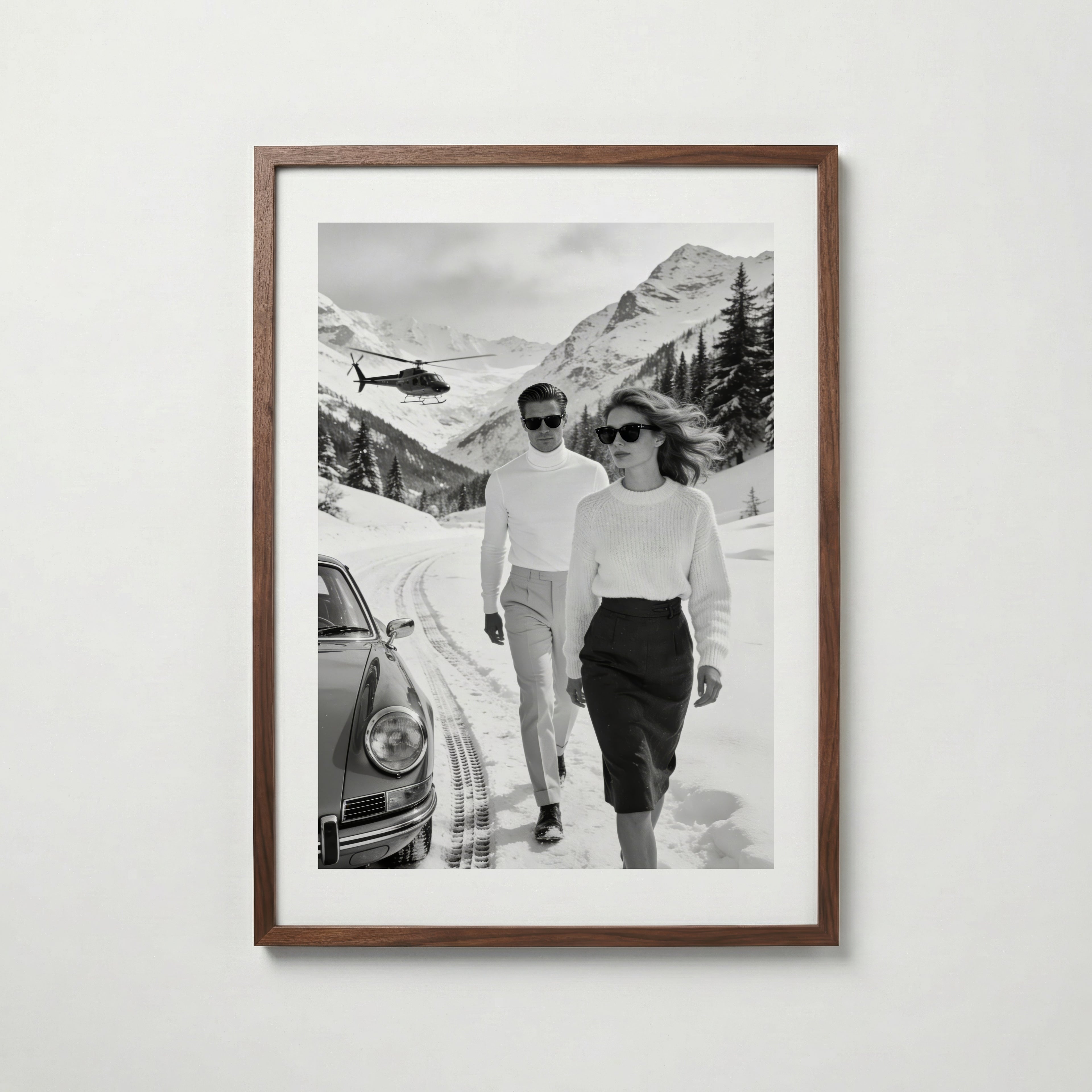 Alpine Noir Elegance Poster poster – väggdekoration för hemmet – köp hos Bozetto