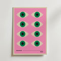 Bozetto Bauhaus Vision Poster har en rosa bakgrund med ett rutnät av åtta stiliserade ögon i kräm, grönt och svart. "BAUHAUS" står längst ner till vänster, "1923" till höger, vilket skapar ett djärvt konstverk med färgaccent.