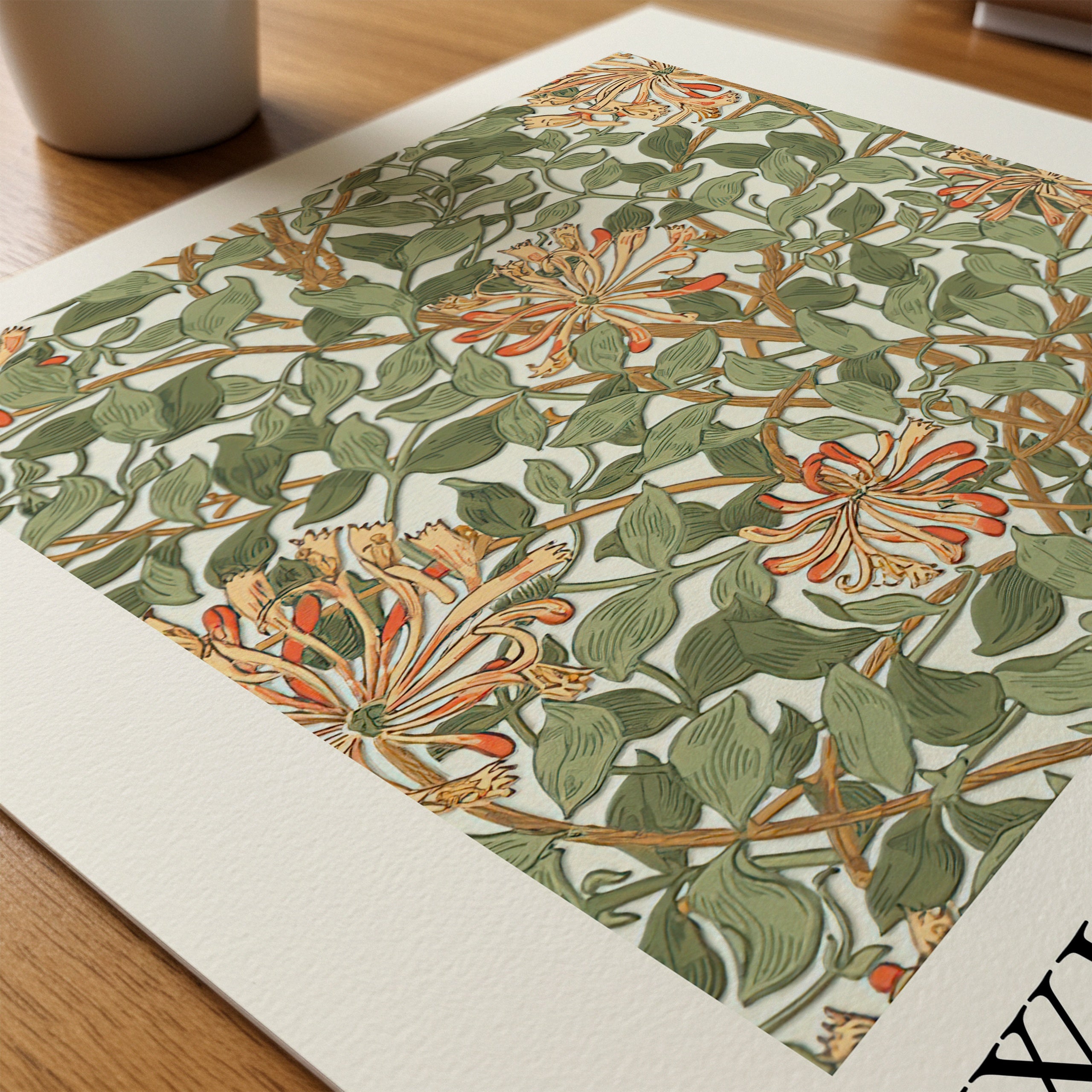 William Morris Honeysuckle poster på skrivbord, paper_desk – Bozetto